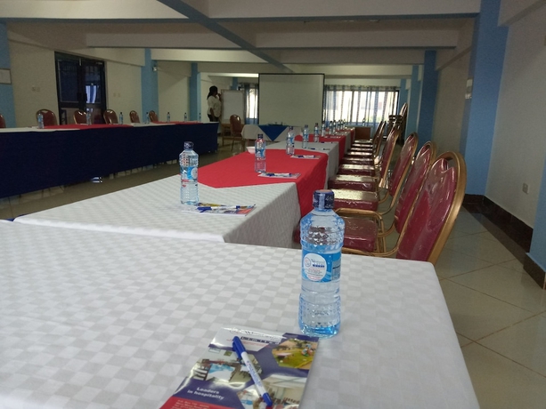 Imagen de los interiores del Hotel Westwind Meru. Foto 17