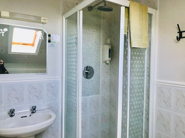 Imagen de la habitación del Hotel Westwinds. Foto 17