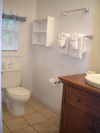 Imagen de la habitación del Hotel Westwinds Inn. Foto 2