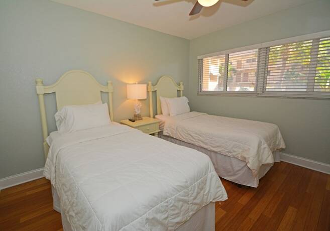 Imagen de la habitación del Hotel Westwinds Waterfront Resort. Foto 20