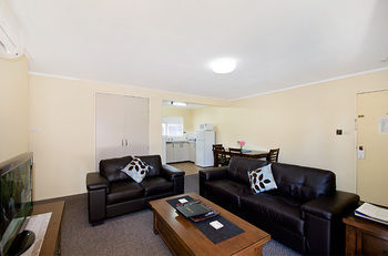 Imagen de la habitación del Hotel Westwood Motor Inn. Foto 3