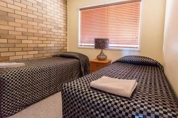 Imagen de la habitación del Hotel Westwood Motor Inn. Foto 11