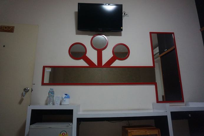 Imagen de la habitación del Hotel Wetsawat Place. Foto 2