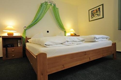 Imagen de la habitación del Hotel Wettenberg. Foto 4