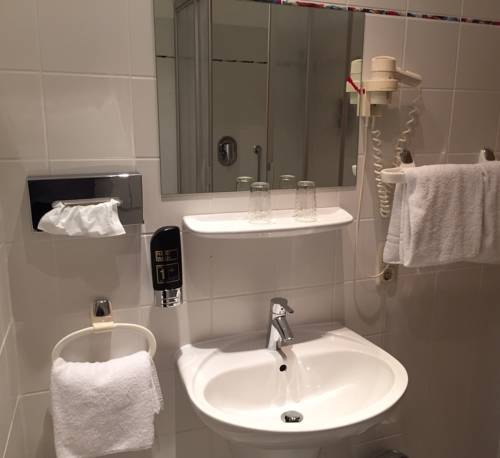 Imagen de la habitación del Hotel Wetzlarer Hof. Foto 7