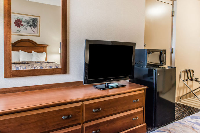 Imagen de la habitación del Hotel Wexford Inn and Suites. Foto 9