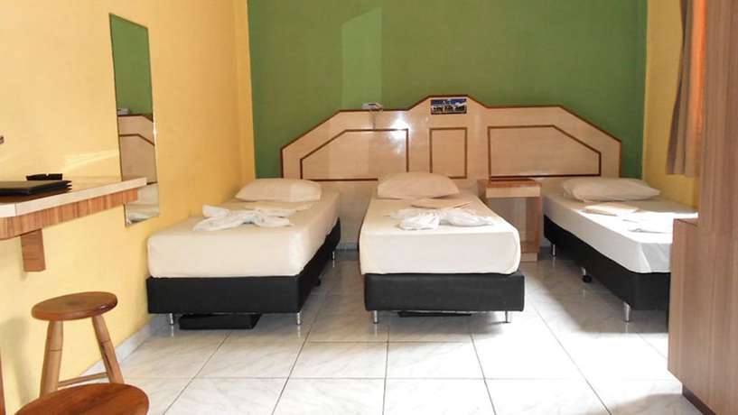 Imagen de la habitación del Hotel Wg Plaza Econ&ocirc;mico. Foto 10