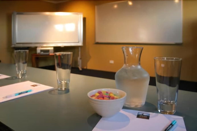 Imagen de los interiores del Hotel Whale Motor Inn and Restaurant. Foto 15