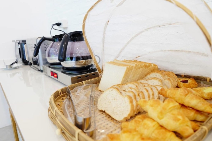 Imagen del bar/restaurante del Hotel Whalecome Aonang Resort. Foto 5