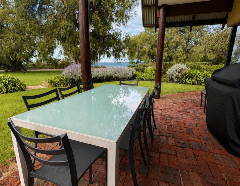 Imagen general del Hotel Whalers Cove Villas. Foto 5