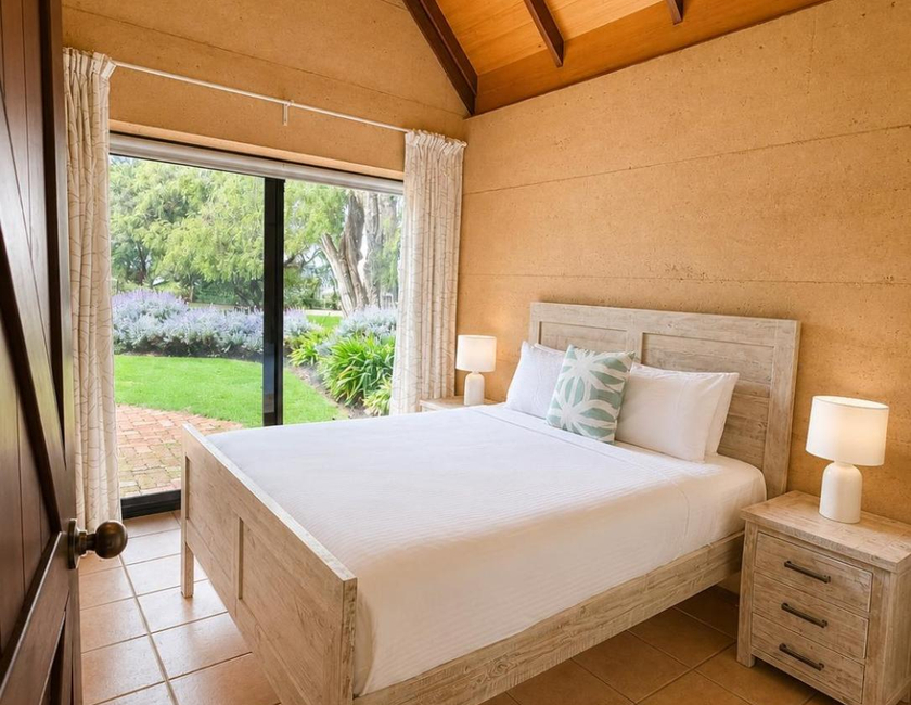 Imagen general del Hotel Whalers Cove Villas. Foto 14