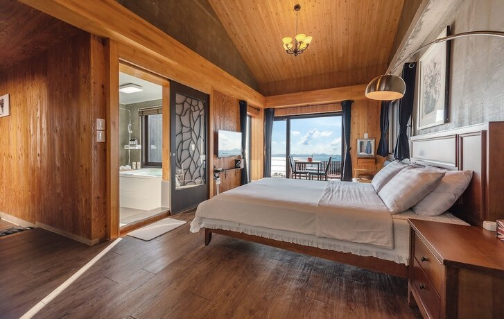 Imagen de la habitación del Hotel Whale's Dream. Foto 16