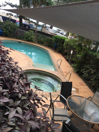 Imagen de la piscina del Hotel Wharf Boutique Apartments. Foto 12