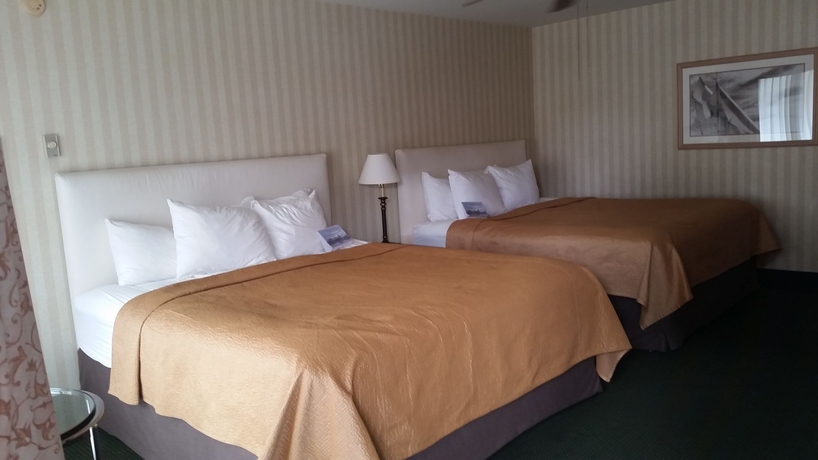 Imagen de la habitación del Hotel Wharf Inn. Foto 10