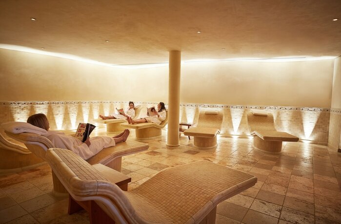 Imagen general del Hotel Whatley Manor. Foto 4