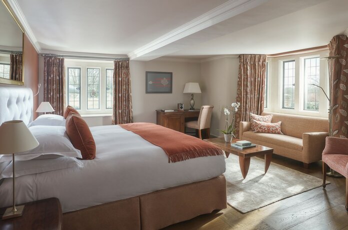 Imagen de la habitación del Hotel Whatley Manor. Foto 20