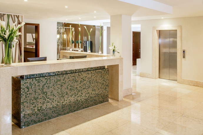 Imagen de los interiores del Hotel Whe Bávaro. Foto 6