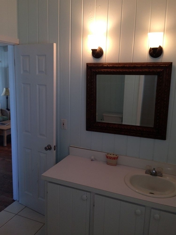 Imagen de la habitación del Hotel Wheelhouse Upstairs. Foto 7