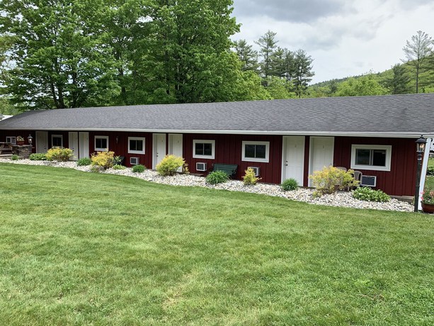 Imagen de los exteriores del Hotel Whippoorwill Motel and Campsites. Foto 8