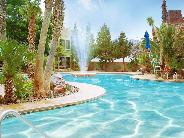 Imagen de la piscina del Hotel Whiskey Pete's and Casino. Foto 14