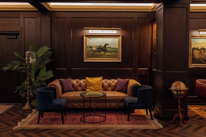 Imagen de los interiores del Hotel Whisky. Foto 13