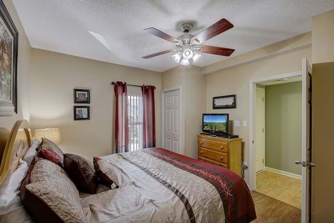 Imagen general del Hotel Whispering Pines Condos by VTrips. Foto 4