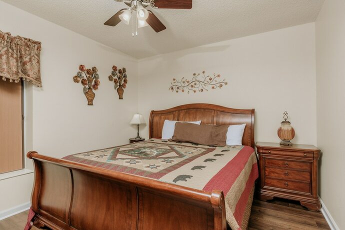 Imagen general del Hotel Whispering Pines Condos by VTrips. Foto 5