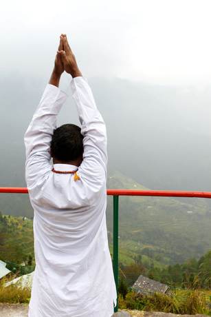 Imagen de los interiores del Hotel Whispering Pines Himalayan Retreat. Foto 18