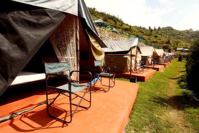 Imagen de la habitación del Hotel Whispering Pines Himalayan Retreat. Foto 14