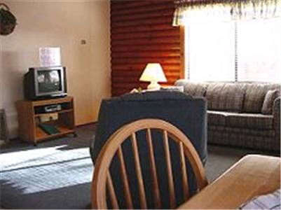 Imagen de la habitación del Hotel Whispering Pines, June Lake. Foto 7