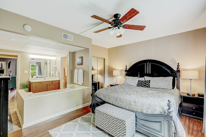 Imagen general del Hotel Whispering Pines, Pigeon Forge. Foto 5