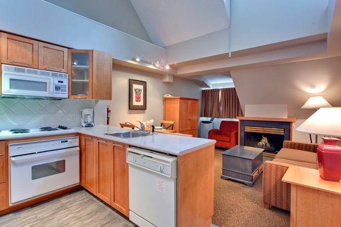 Imagen general del Hotel Whistler Peak Lodge. Foto 5