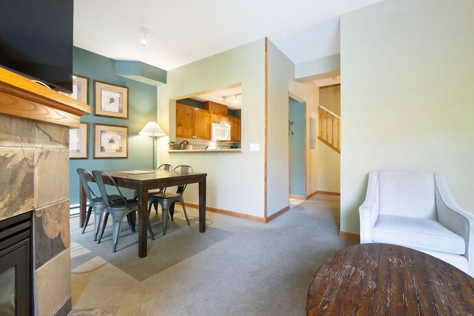 Imagen general del Hotel Whistler Vacation Club at Twin Peaks. Foto 4