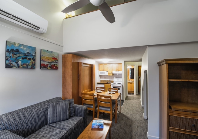 Imagen de la habitación del Hotel Whistler Village Inn and Suites. Foto 8