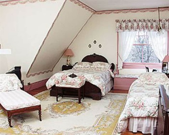 Imagen de la habitación del Hotel Whistler\'s Inn Bed and Breakfast. Foto 5