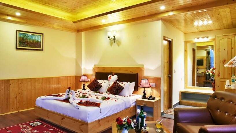 Imagen general del Hotel Whistling Pines Resorts and Spa. Foto 14