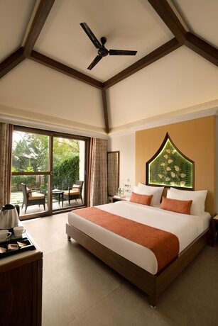 Imagen general del Hotel Whistling Woodzs Resort. Foto 1