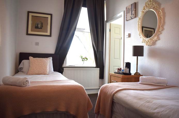 Imagen de la habitación del Hotel Whitburn House. Foto 7