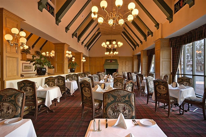 Imagen del bar/restaurante del Hotel Whitcomb. Foto 2