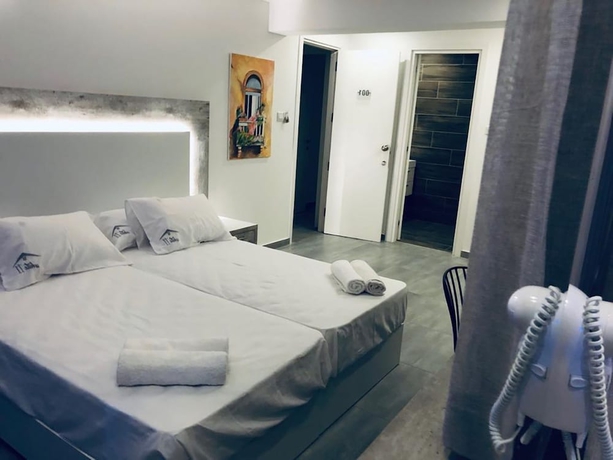 Imagen de la habitación del Hotel White 11. Foto 12