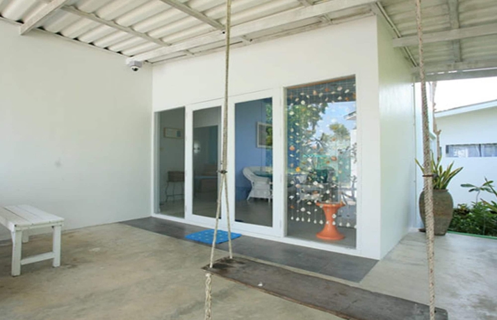 Imagen de la habitación del Hotel White At Sea Resort. Foto 9