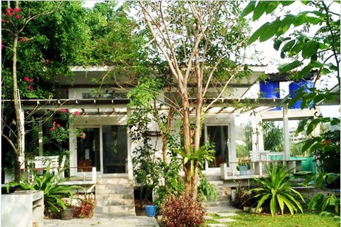 Imagen de los exteriores del Hotel White At Sea Resort. Foto 15