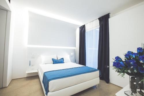 Imagen de la habitación del Hotel White Bay. Foto 7