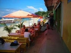 Imagen general del Hotel White Beach Bar and Restaurant. Foto 3