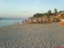 Imagen general del Hotel White Beach Bar and Restaurant. Foto 4