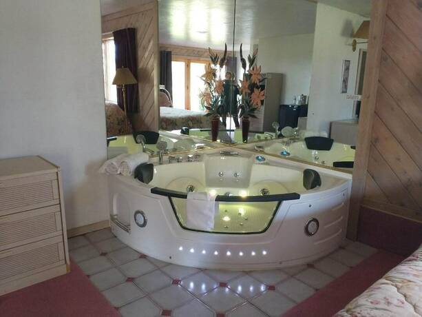 Imagen de la habitación del Hotel White Birch Inn. Foto 13