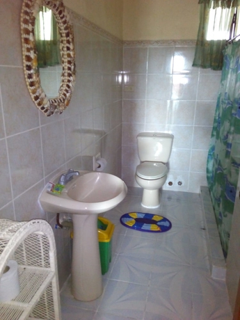 Imagen de la habitación del Hotel White Castle Resort and. Foto 4