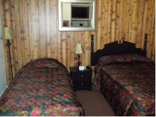 Imagen de la habitación del Hotel White Chief Mountain Lodge. Foto 2