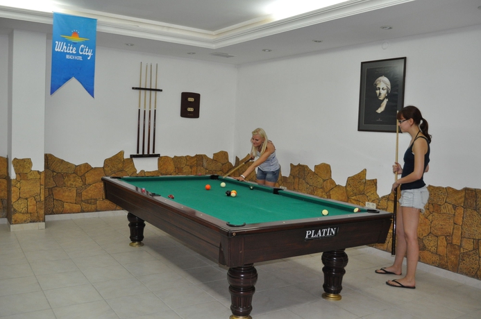 Imagen general del Hotel White City Beach - Adults Only. Foto 4