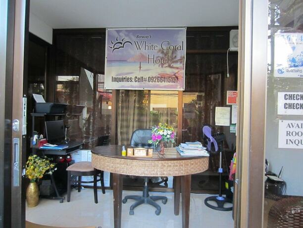 Imagen general del Hotel White Coral, Station 1. Foto 3